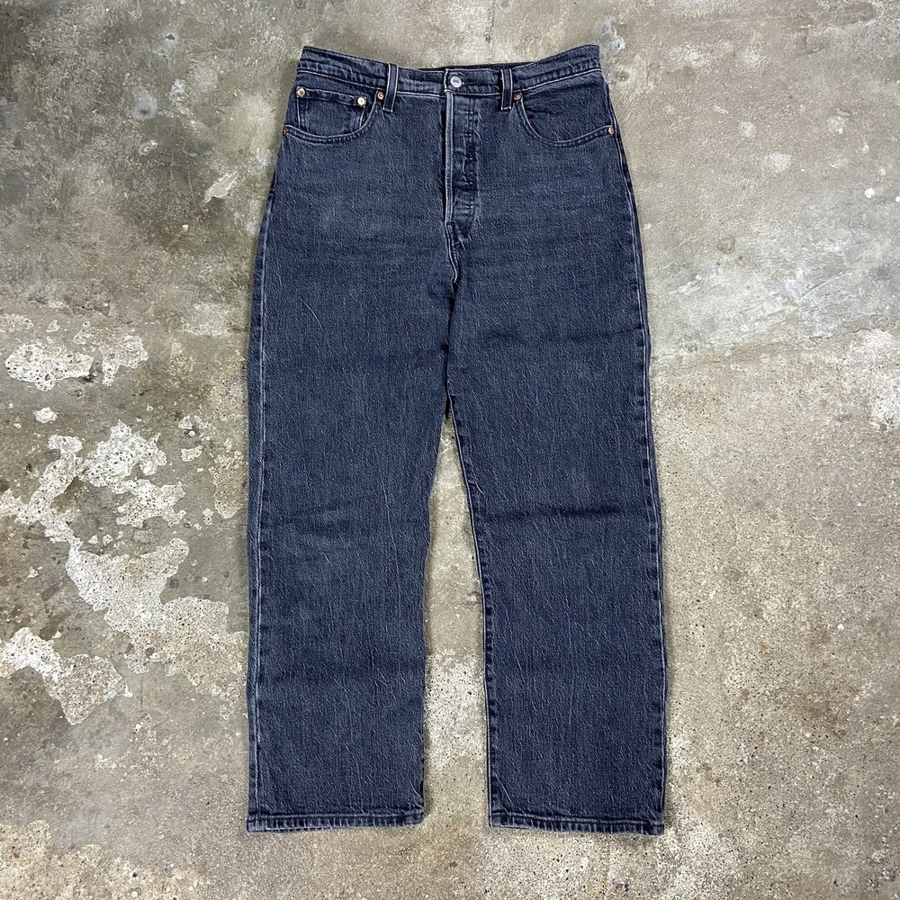 Levi's Premium Jeans Size 31x29 Black Denim Button Fly Rib cage Straight Ankle